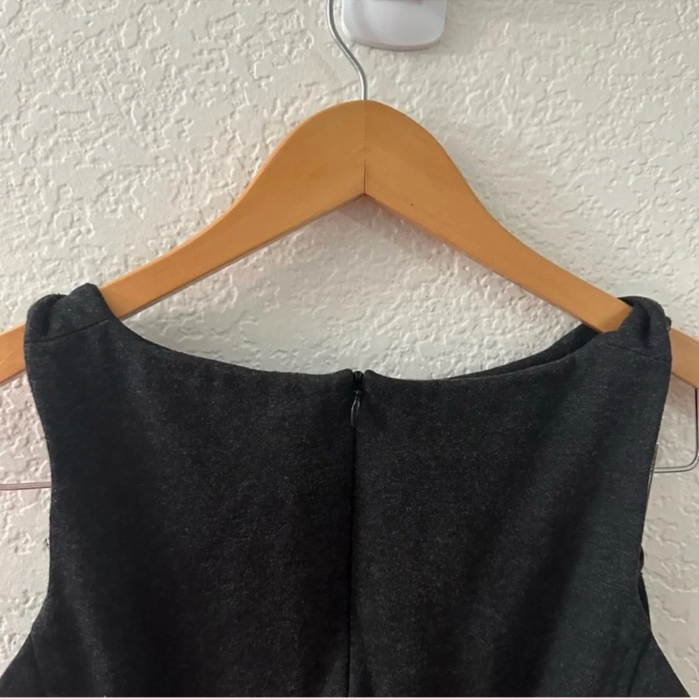 MM Lafleur The Lydia Twisted Strap Ponte Sheath Dress
size 6 - Picture 7 of 11